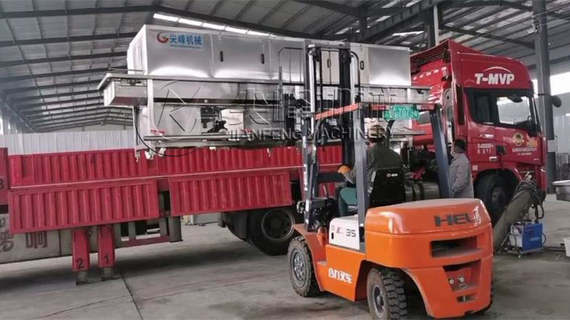 宁波市周转筐清洗机成功发出